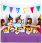 Лилава парти покривка, 137 х 183 см CH