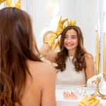Златна корона със сребърни кристали, декорация за торта, 7 см