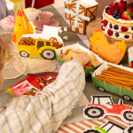 Кутии за лакомства трактор, парти село, ферма, 3 броя