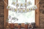 Банер надпис HAPPY BIRTHDAY / ЧЕСТИТ РОЖДЕН ДЕН Сребърен брокат със златни букви