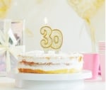 Бяла свещ за торта число 30, златен кант, 8 см